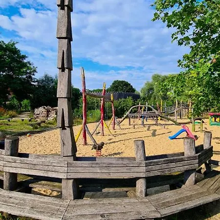 Ferien- Und Erlebnishof Liepe アパート *